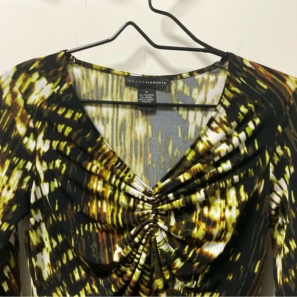 Cool Grace Elements Brown Yellow & Black Pleated Accent Polyester Spandex Top! - Picture 2 of 11